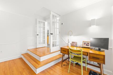 34 Cranbrook Drive Cape Elizabeth ME 04107