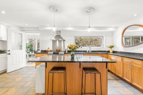 34 Cranbrook Drive Cape Elizabeth ME 04107