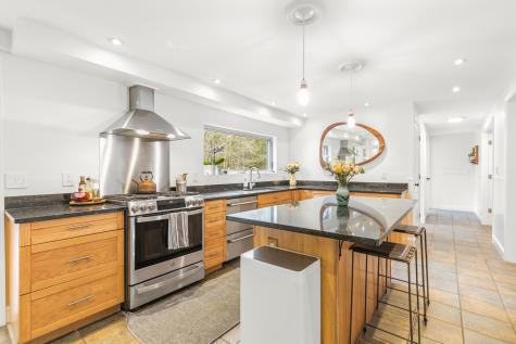 34 Cranbrook Drive Cape Elizabeth ME 04107