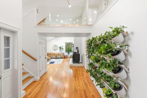34 Cranbrook Drive Cape Elizabeth ME 04107