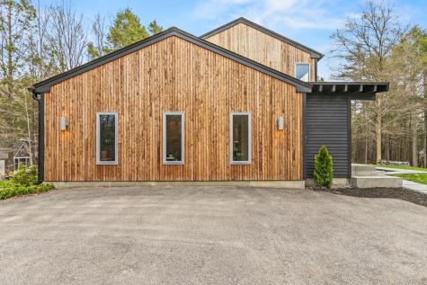 34 Cranbrook Drive Cape Elizabeth ME 04107