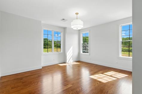 24 Daybreak Lane Cumberland ME 04021