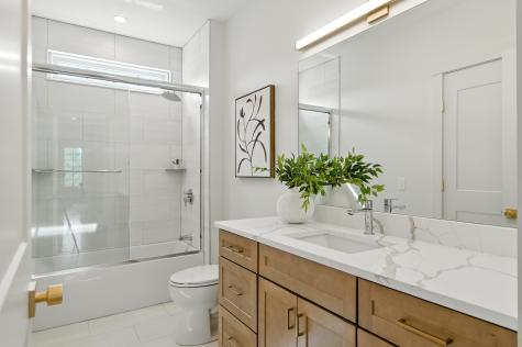 24 Daybreak Lane Cumberland ME 04021