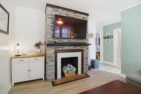 13 Longwood Avenue Augusta ME 04330