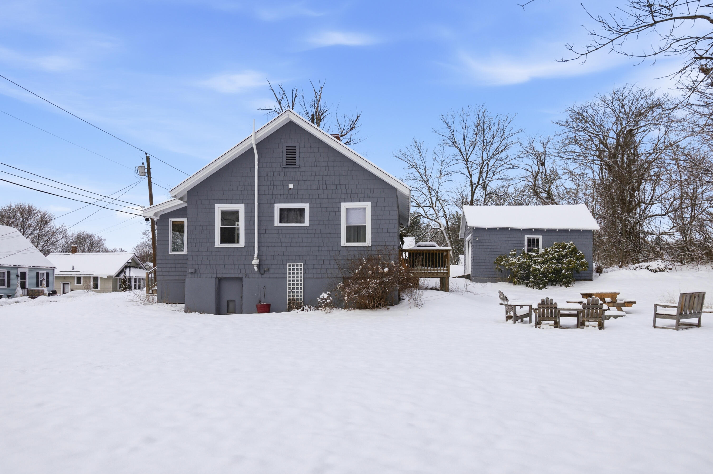 13 Longwood Avenue Augusta ME 04330