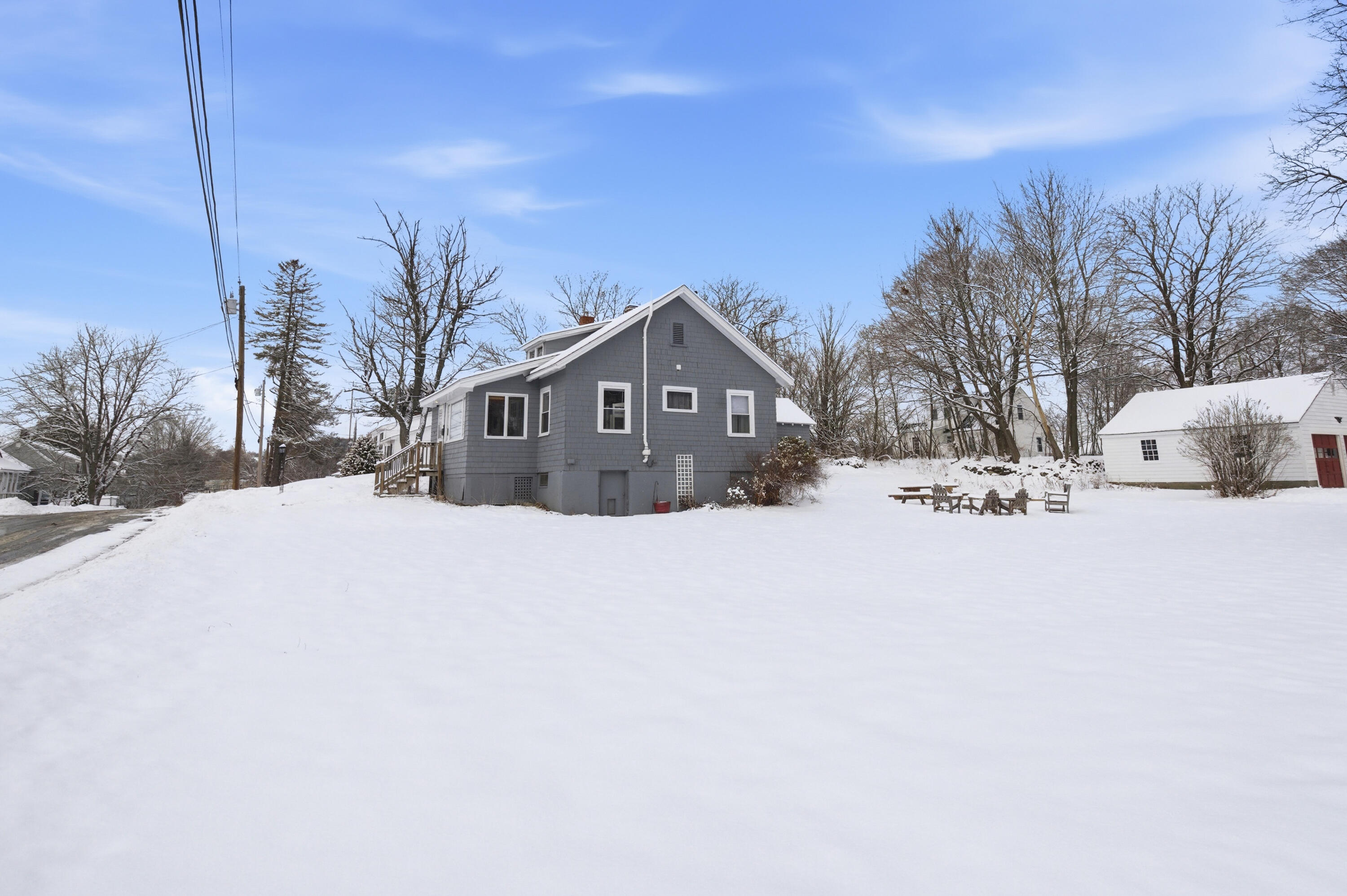 13 Longwood Avenue Augusta ME 04330