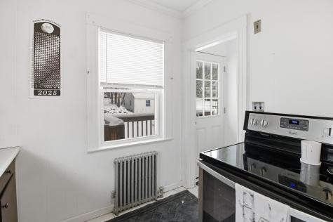 13 Longwood Avenue Augusta ME 04330