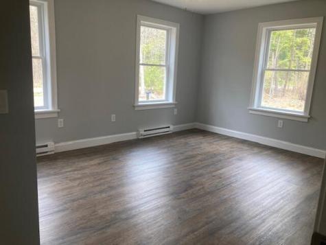 3 Milligan Circle Oxford ME 04270