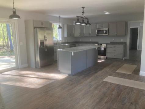 3 Milligan Circle Oxford ME 04270