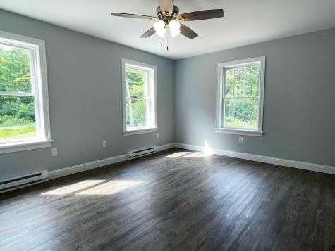 3 Milligan Circle Oxford ME 04270