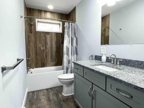 3 Milligan Circle Oxford ME 04270