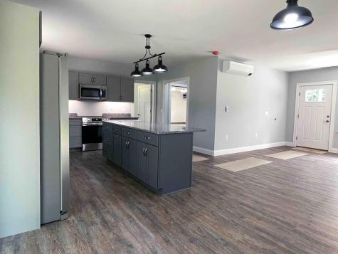 3 Milligan Circle Oxford ME 04270