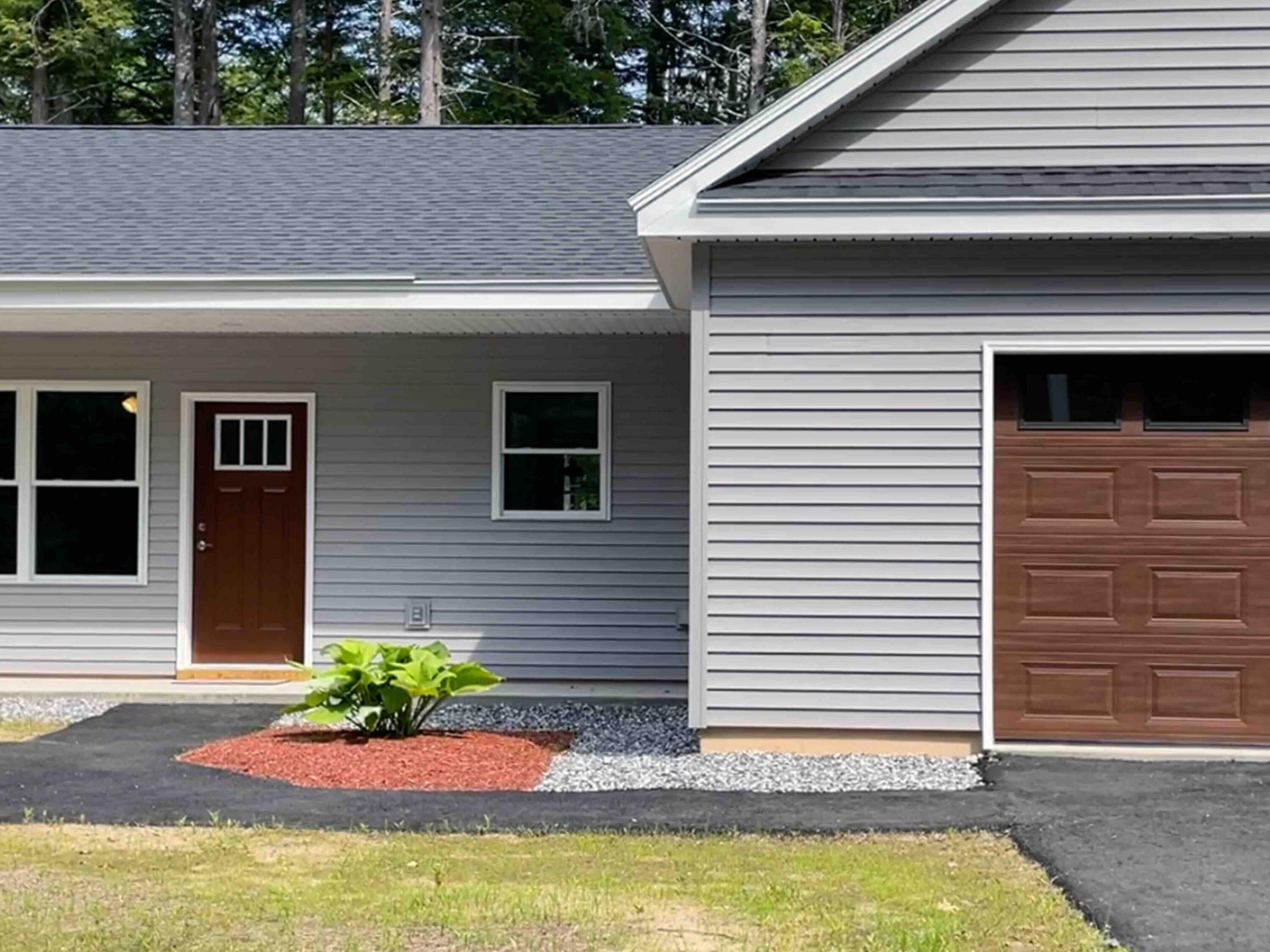 3 Milligan Circle Oxford ME 04270