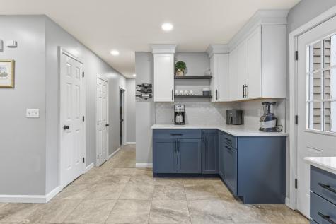 160 Fairway Drive Auburn ME 04210