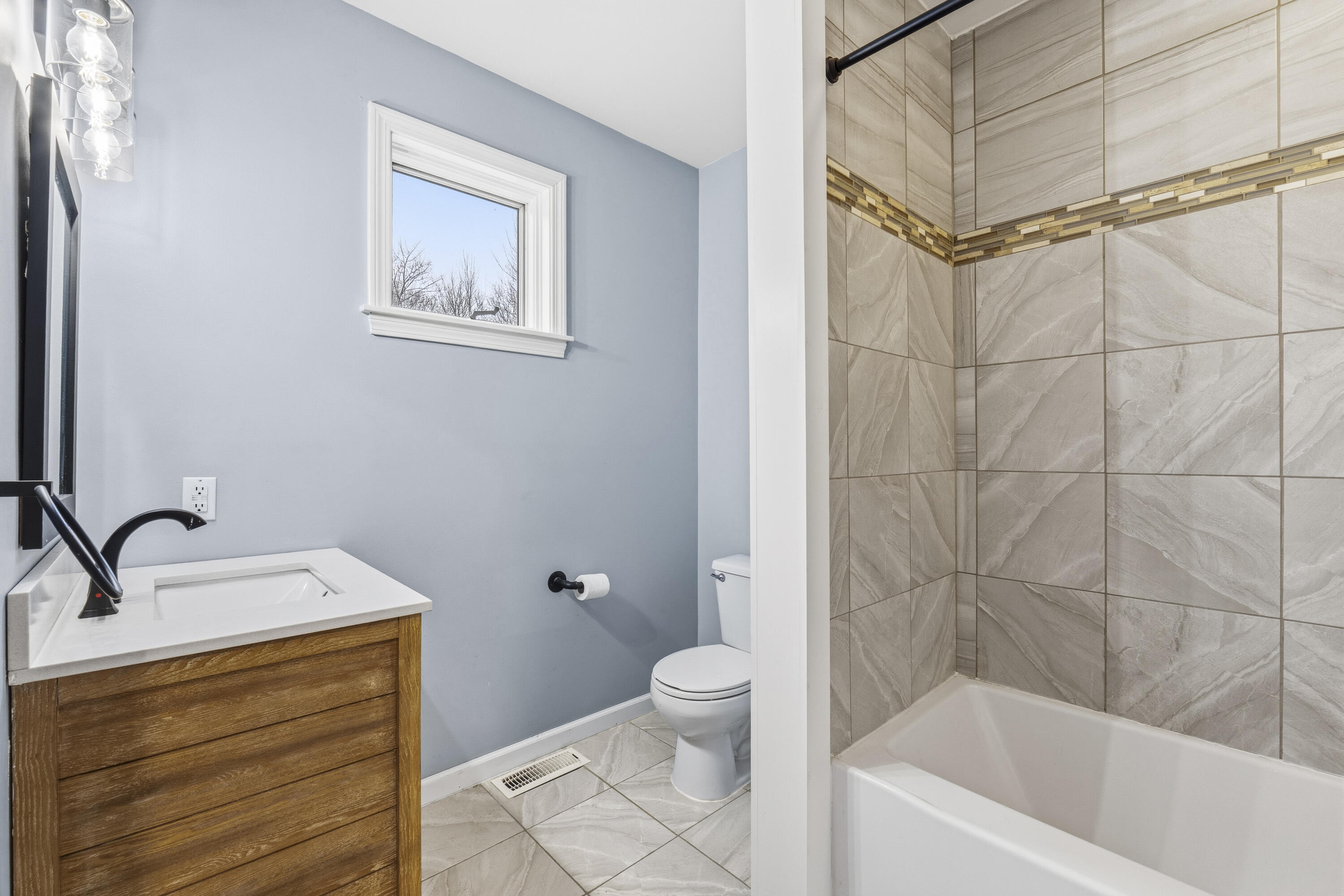 160 Fairway Drive Auburn ME 04210