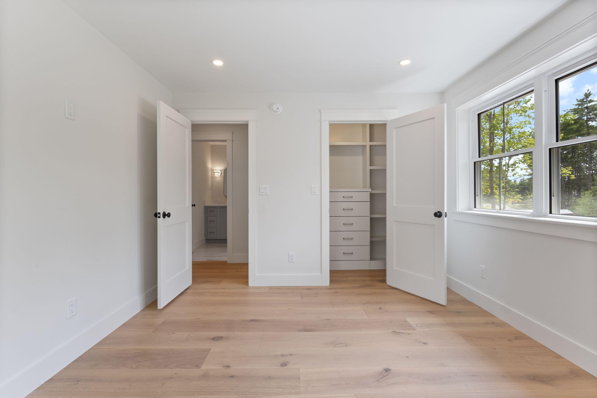 13 Jean's Way Scarborough ME 04074