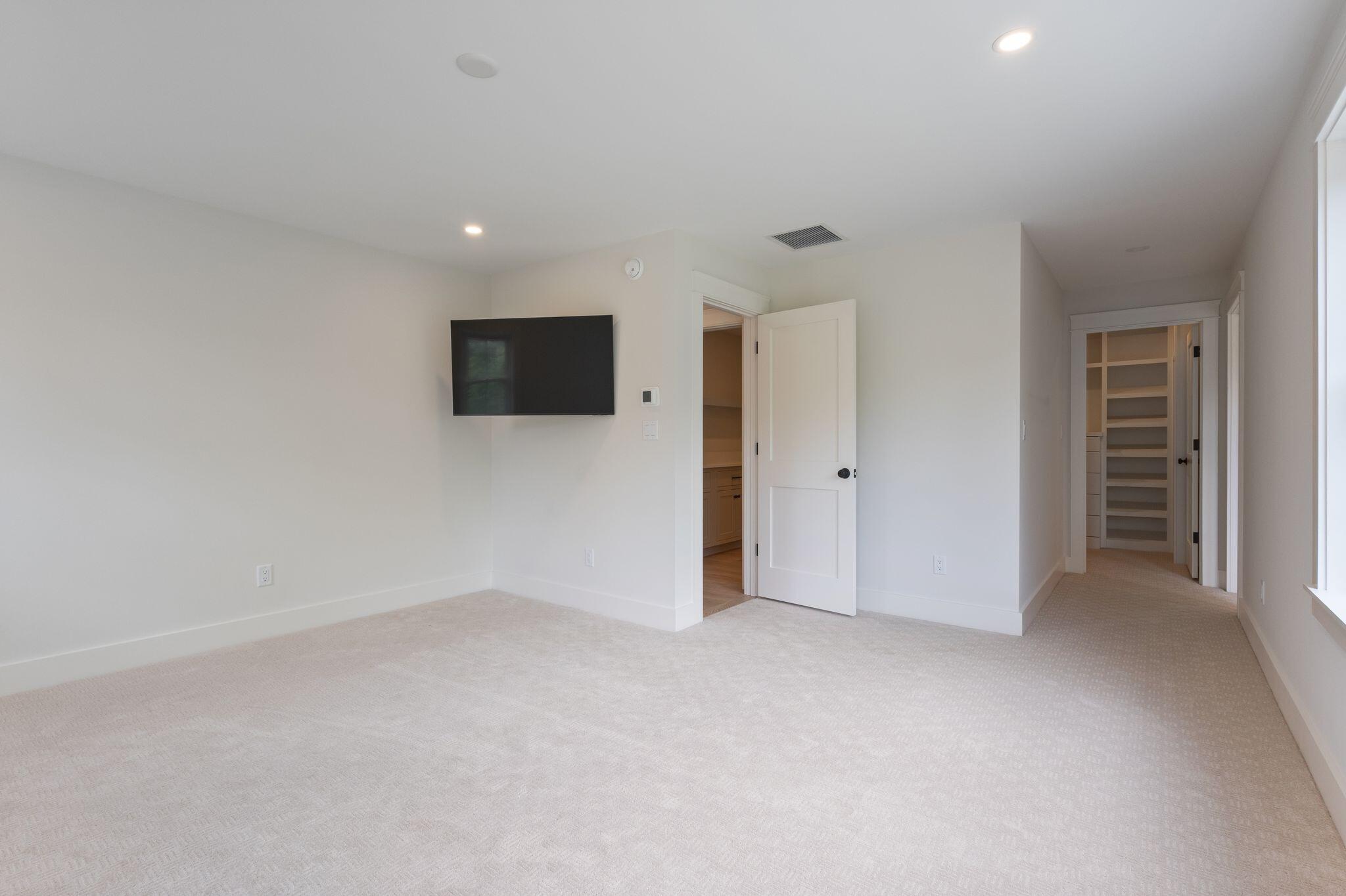 13 Jean's Way Scarborough ME 04074