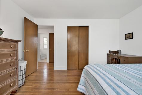 7 Rand Road Yarmouth ME 04096