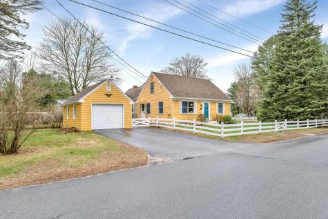 7 Rand Road Yarmouth ME 04096