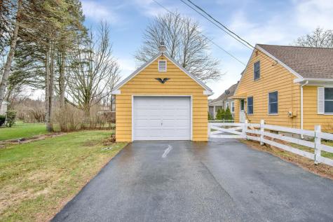7 Rand Road Yarmouth ME 04096