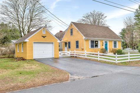 7 Rand Road Yarmouth ME 04096