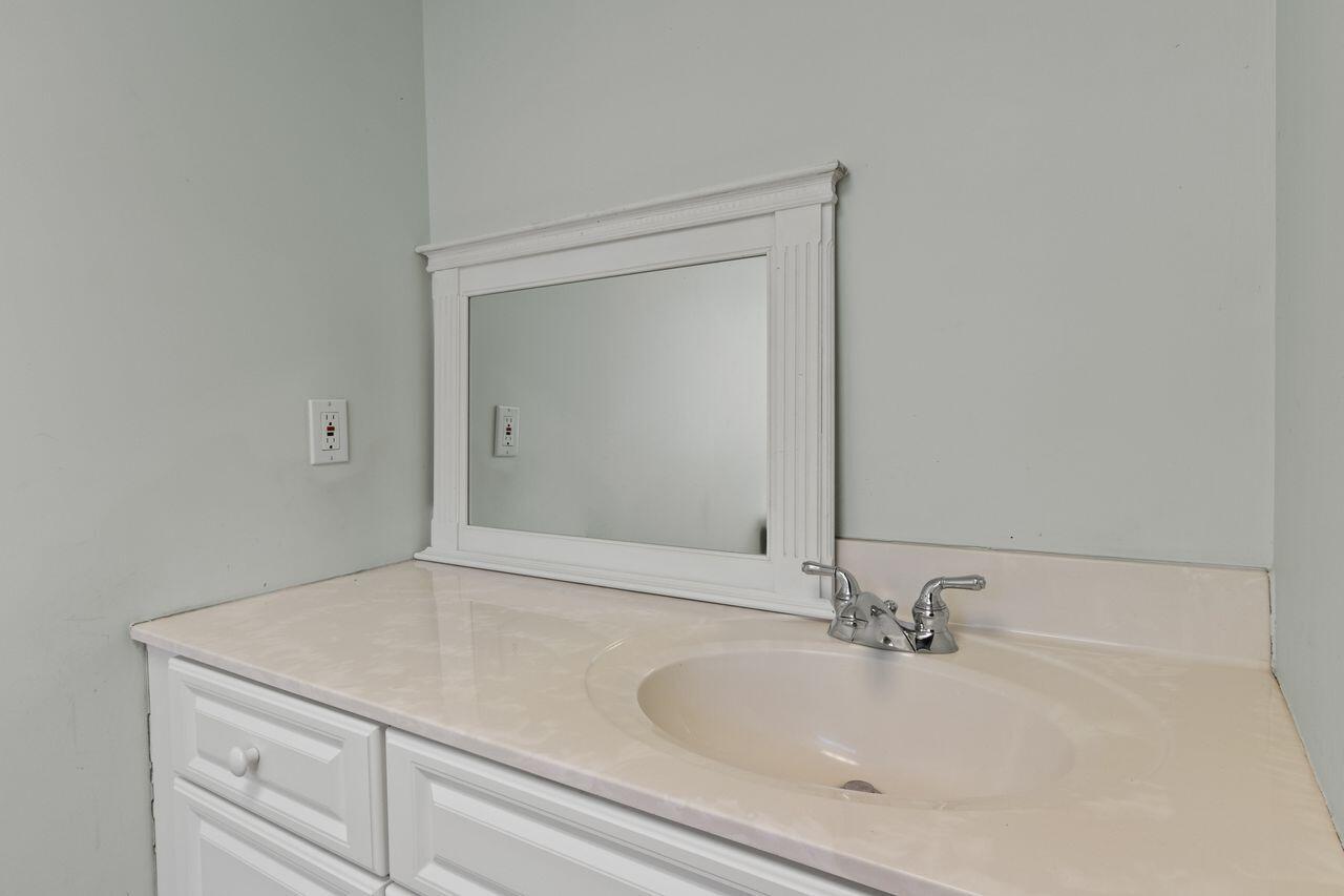 33 Sokokis Street South Portland ME 04106