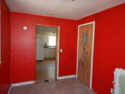 11 Jesse Avenue Auburn ME 04210