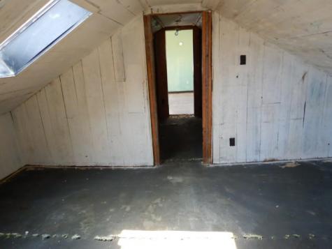 11 Jesse Avenue Auburn ME 04210