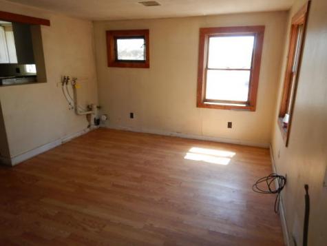 11 Jesse Avenue Auburn ME 04210