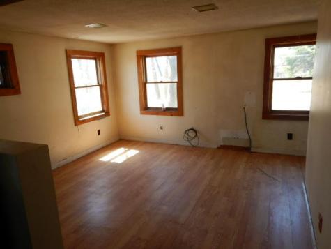 11 Jesse Avenue Auburn ME 04210