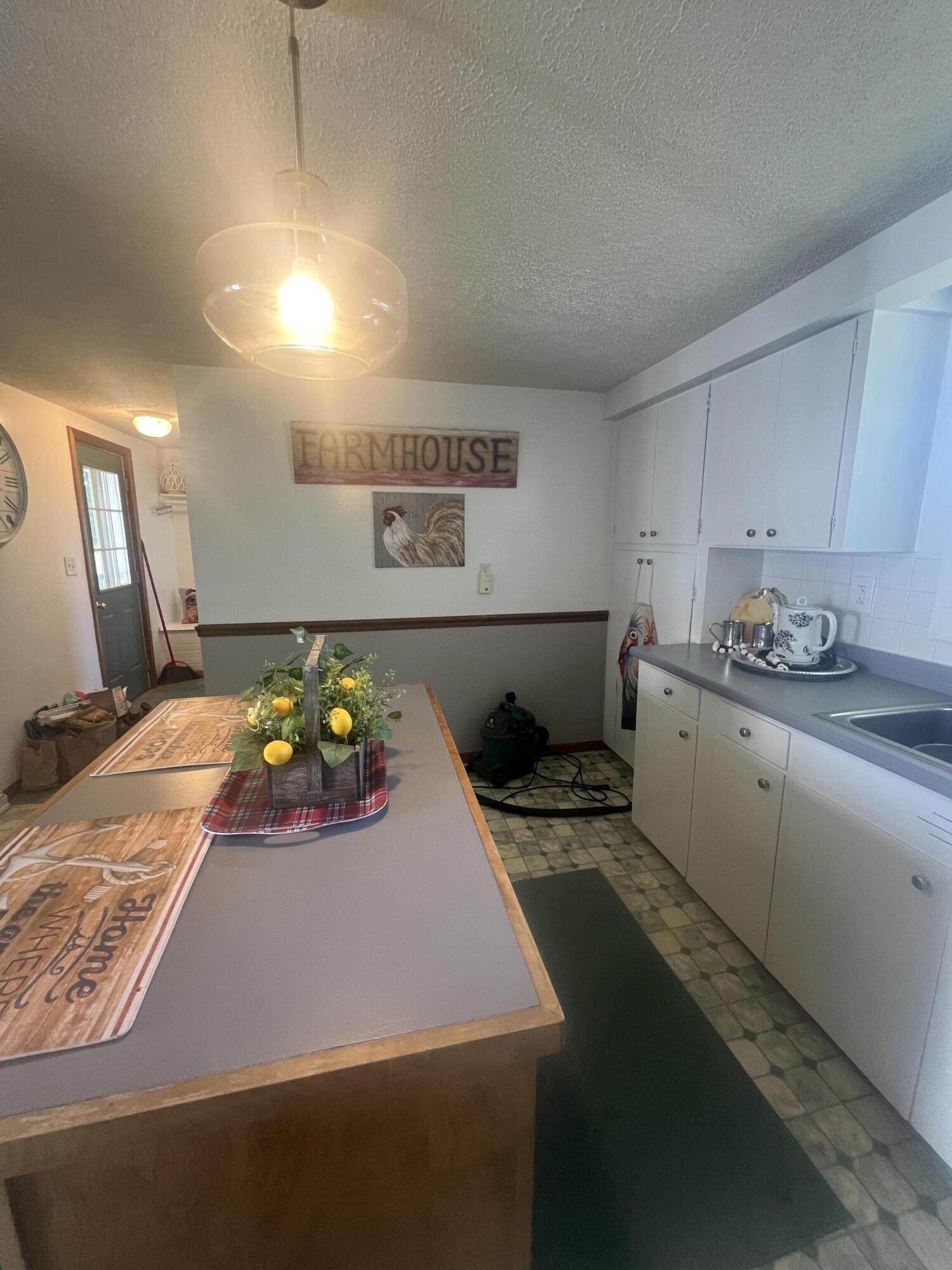 335 Weeks Mills Road China ME 04358