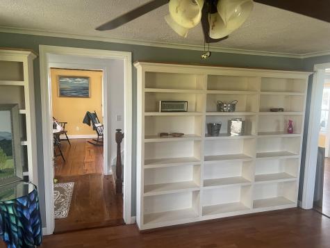 335 Weeks Mills Road China ME 04358