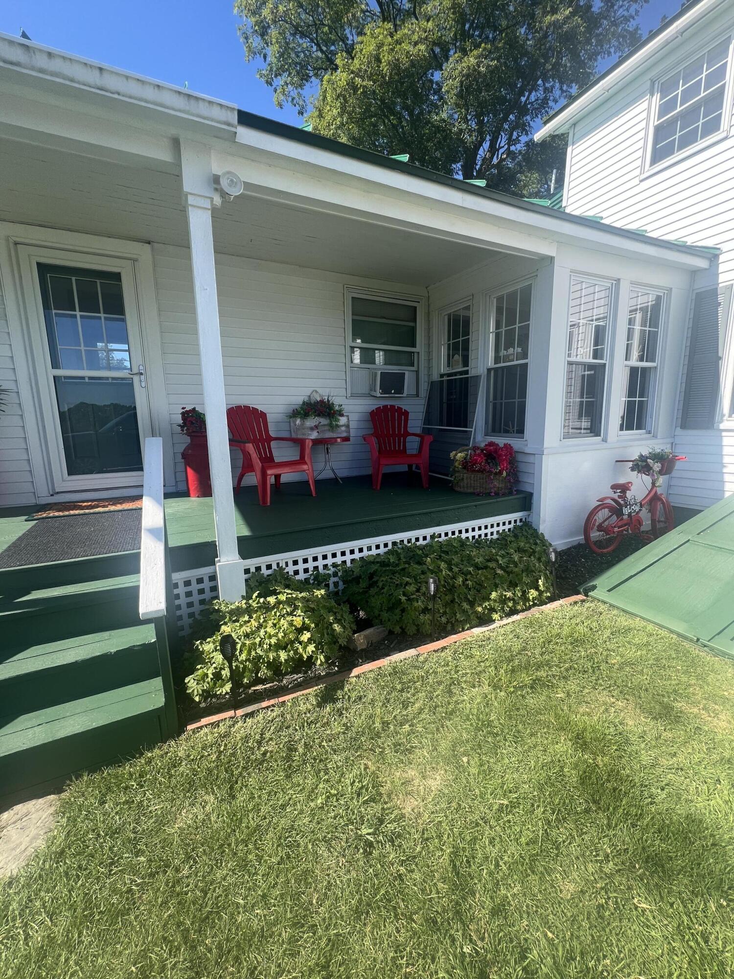 335 Weeks Mills Road China ME 04358