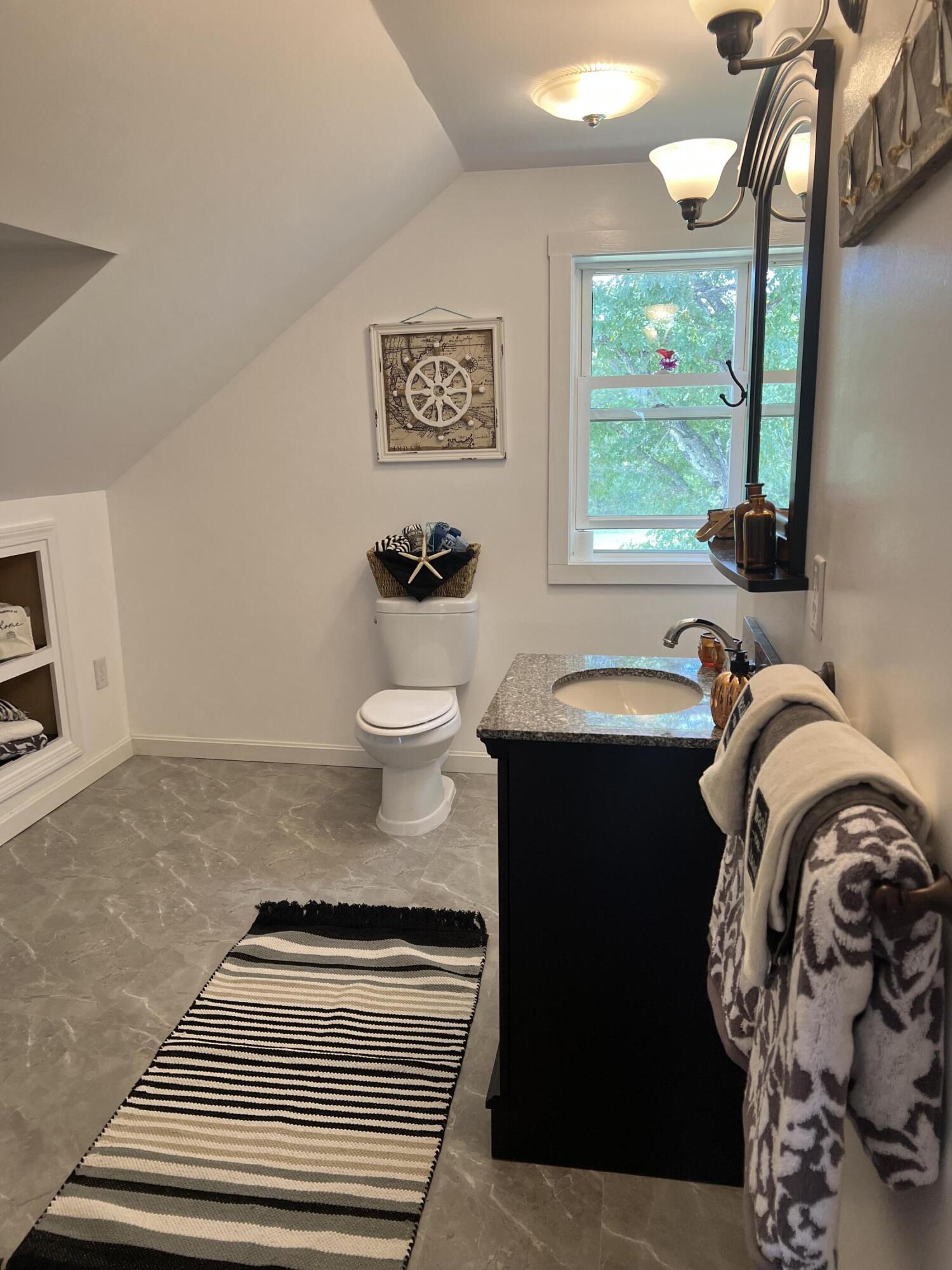 335 Weeks Mills Road China ME 04358