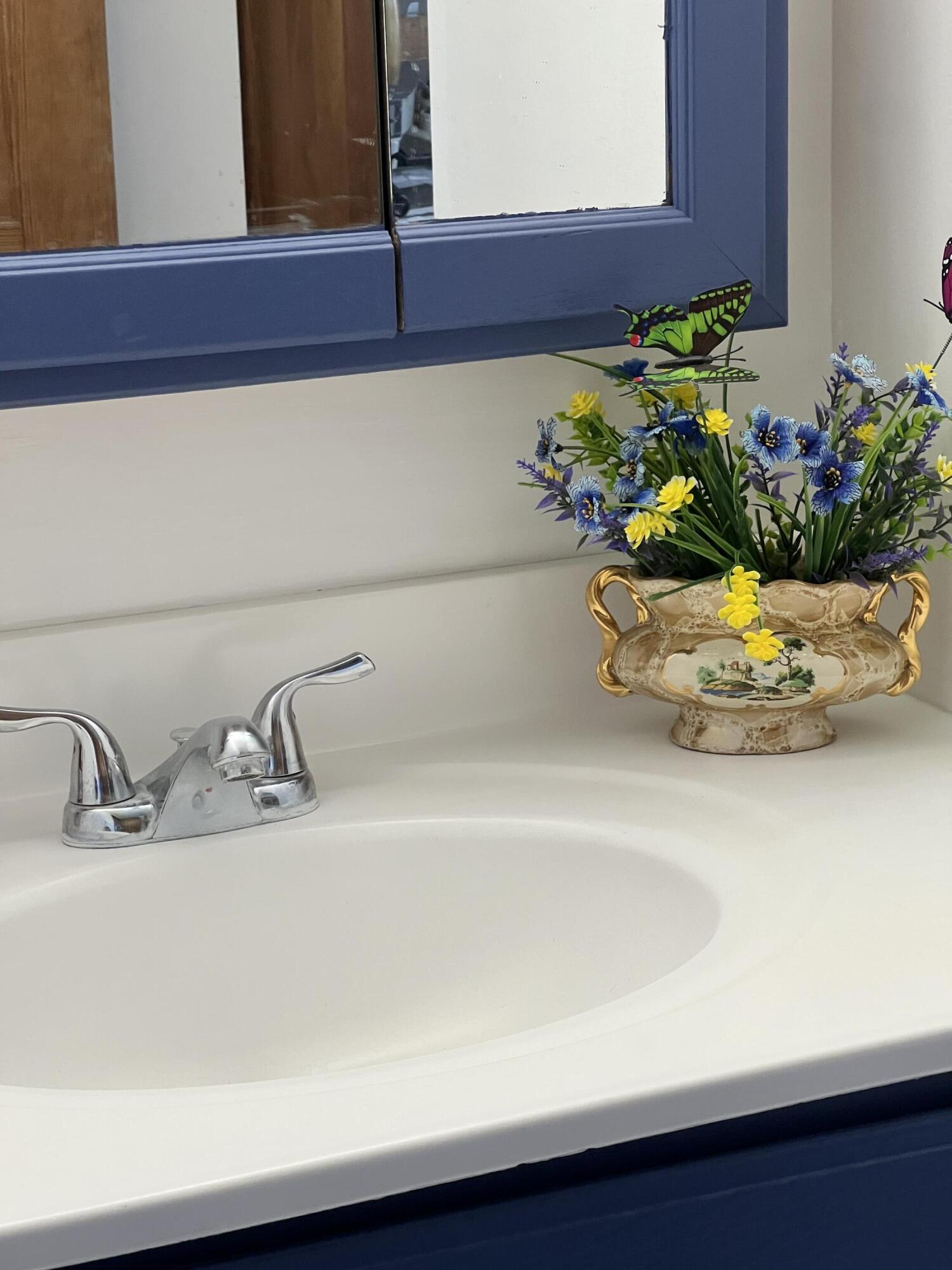 335 Weeks Mills Road China ME 04358