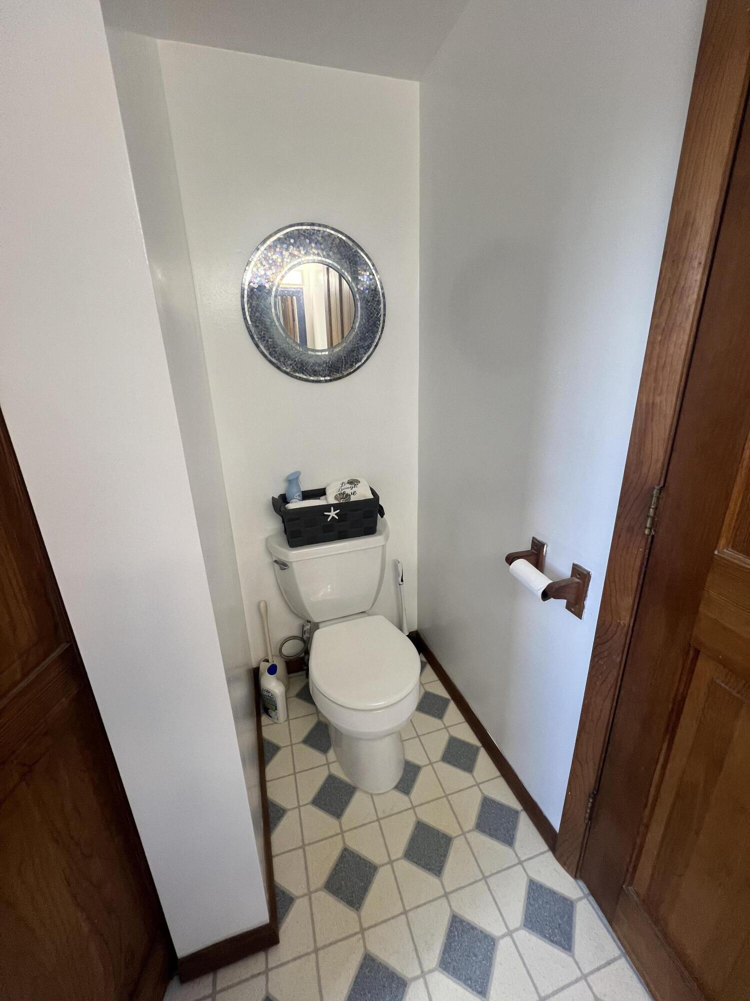 335 Weeks Mills Road China ME 04358