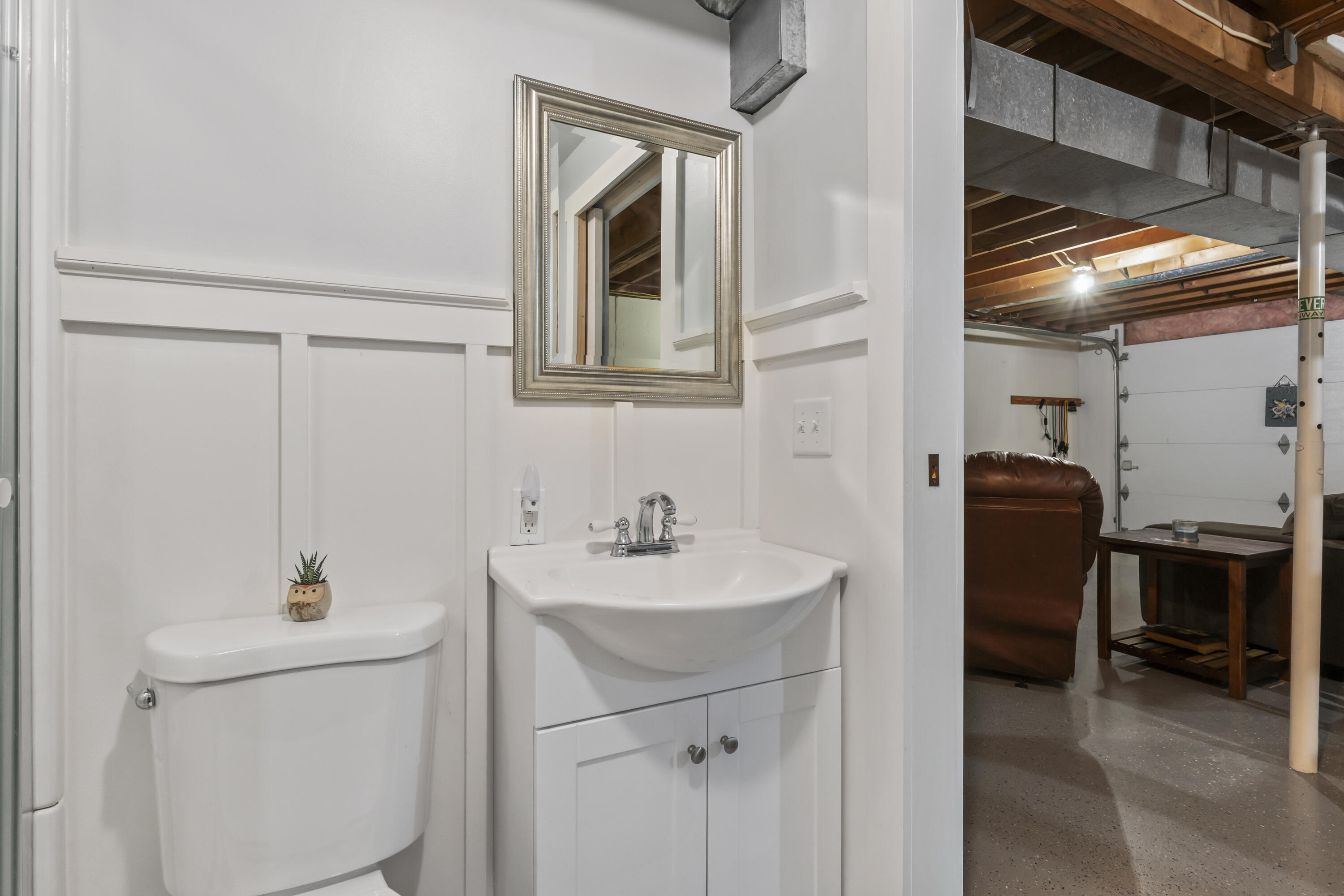 79 Jefferson Road Whitefield ME 04353