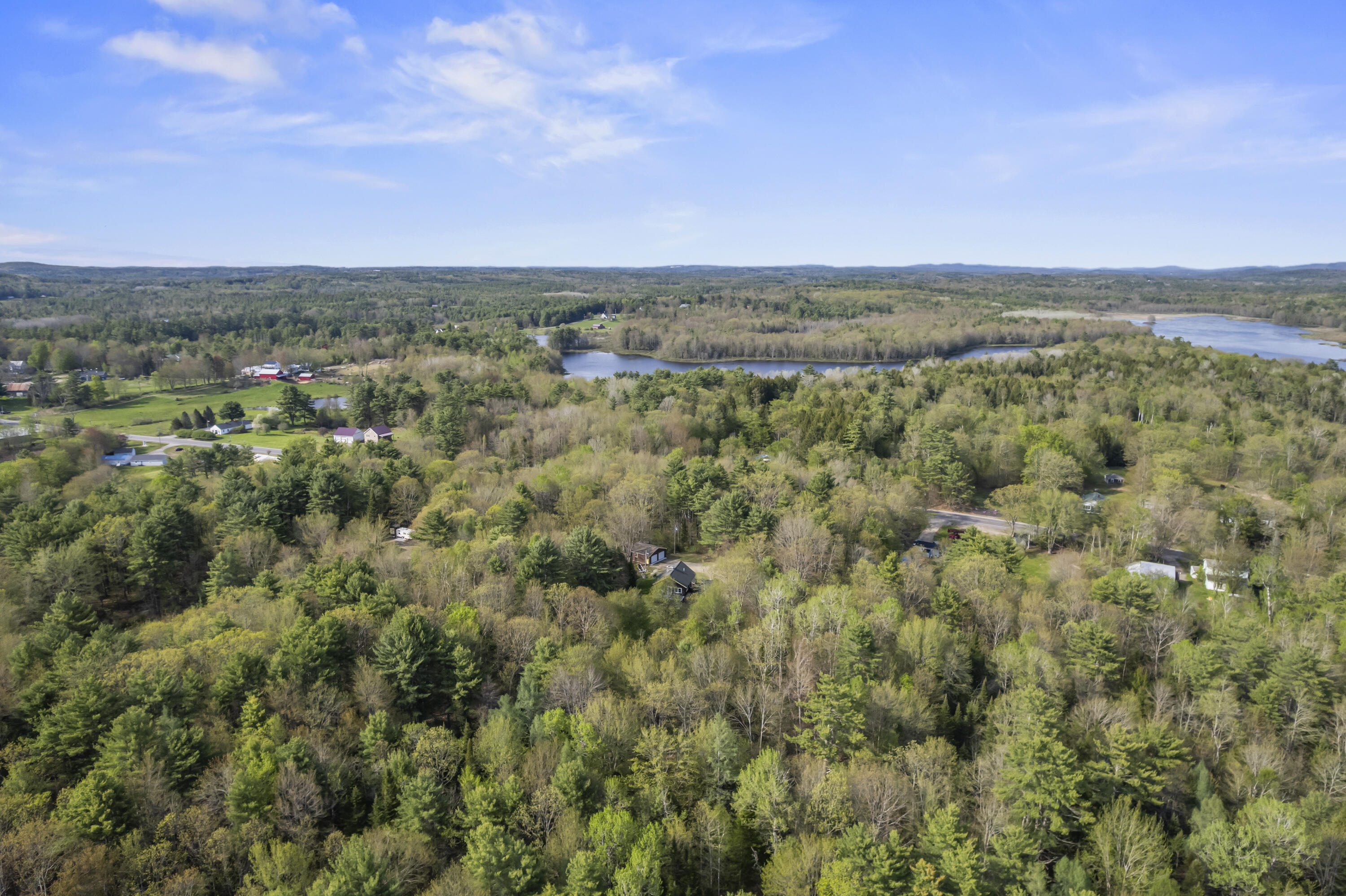 79 Jefferson Road Whitefield ME 04353