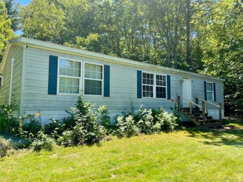 51 Callahan Road Buxton ME 04093