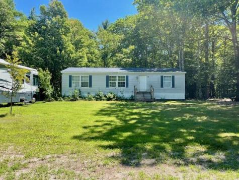 51 Callahan Road Buxton ME 04093