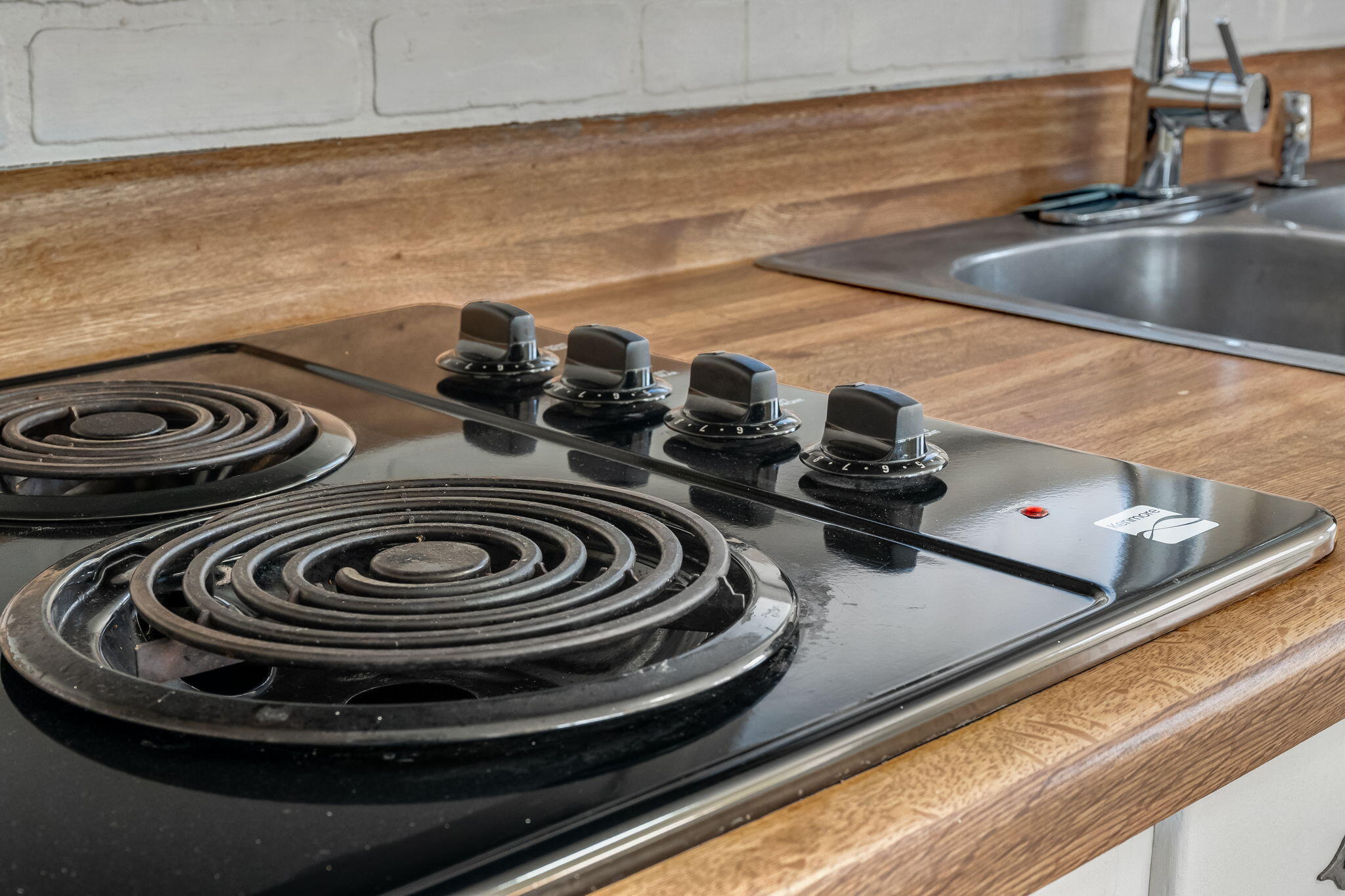 352 Main Road Eddington ME 04428