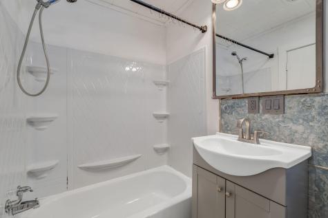 352 Main Road Eddington ME 04428