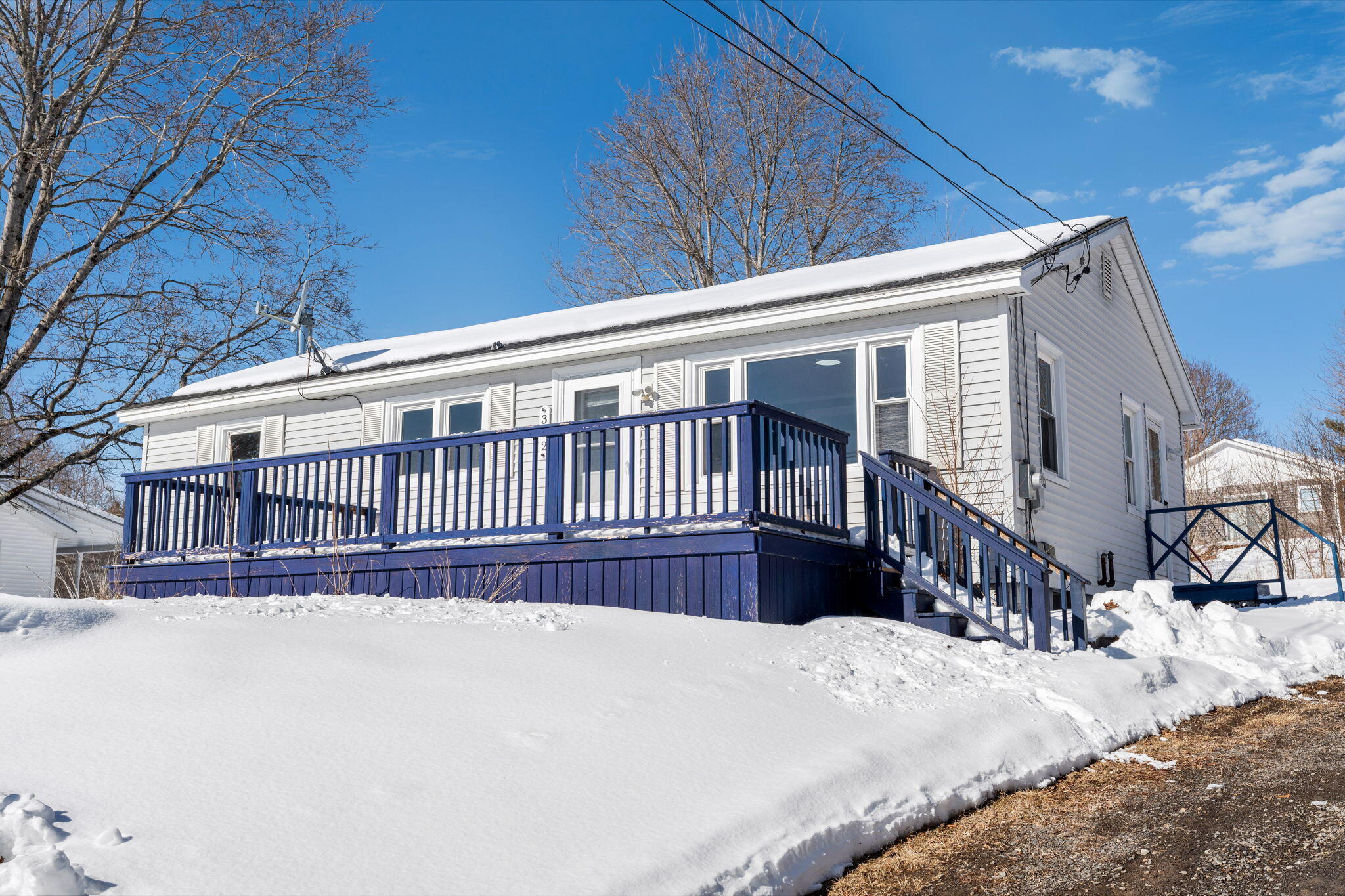 352 Main Road Eddington ME 04428