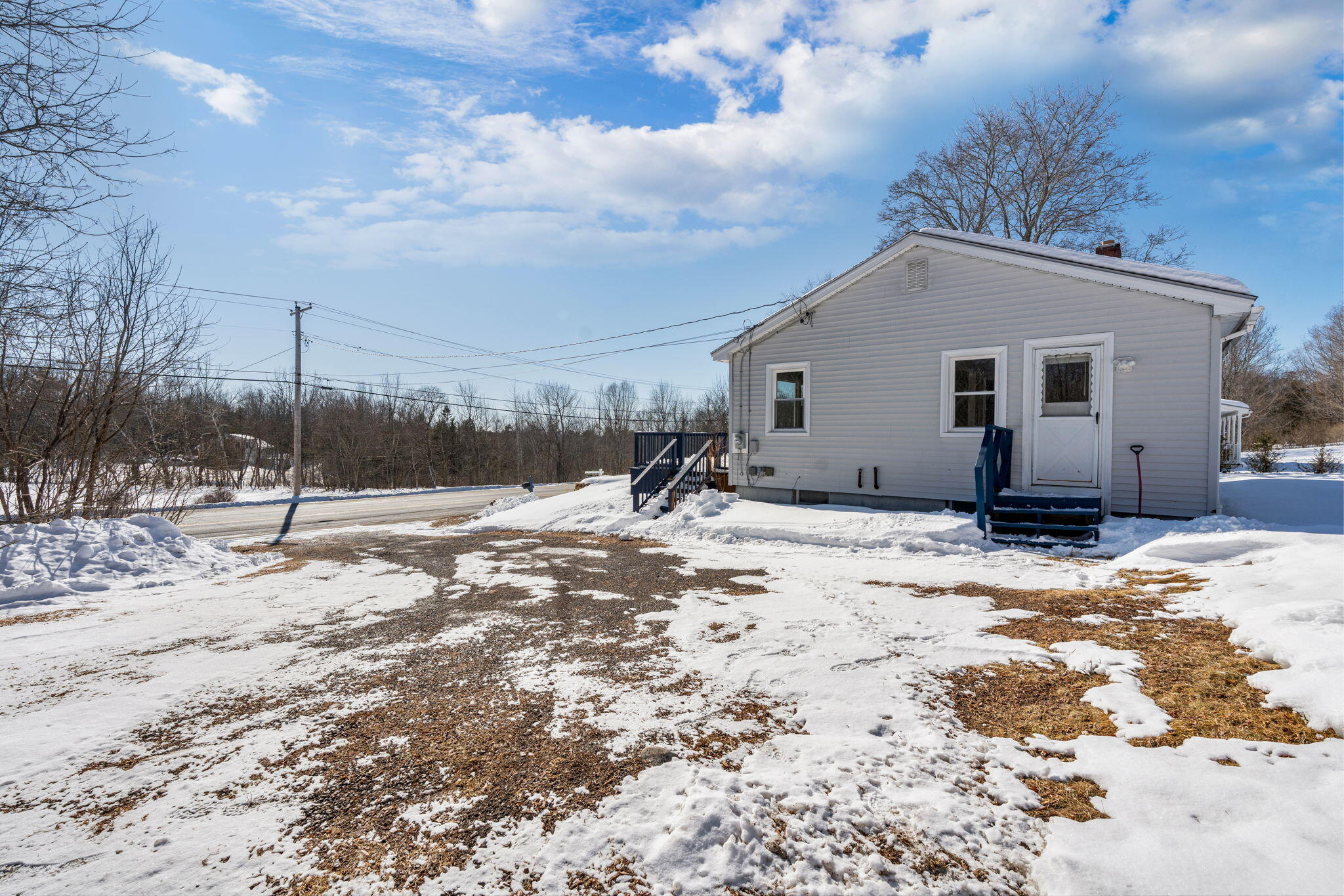 352 Main Road Eddington ME 04428
