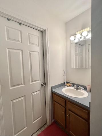 17 Judith Street Lewiston ME 04240