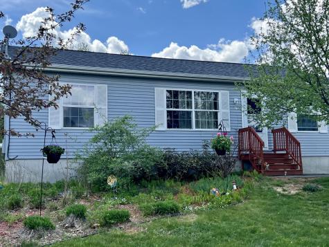 17 Judith Street Lewiston ME 04240