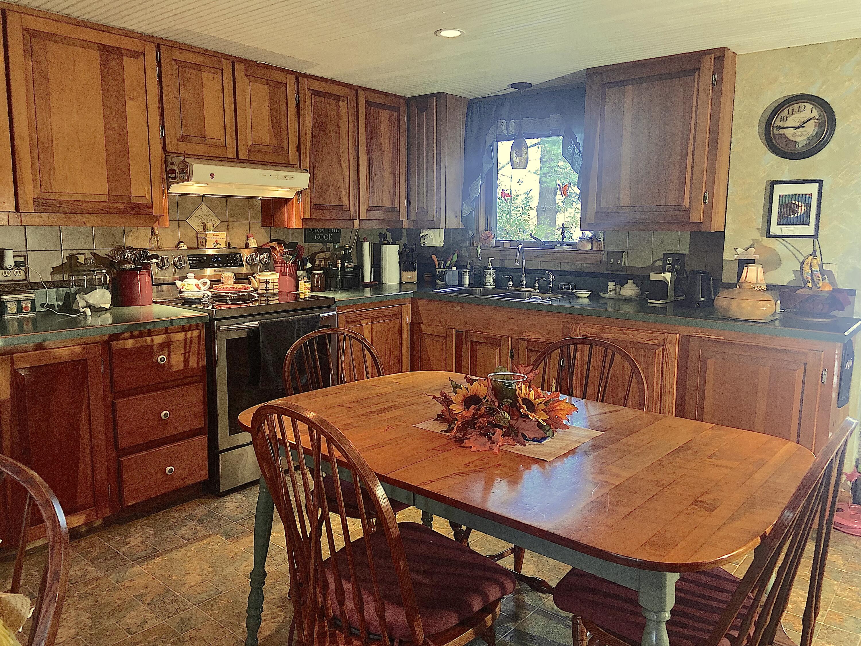 41 Haskell Avenue Raymond ME 04071