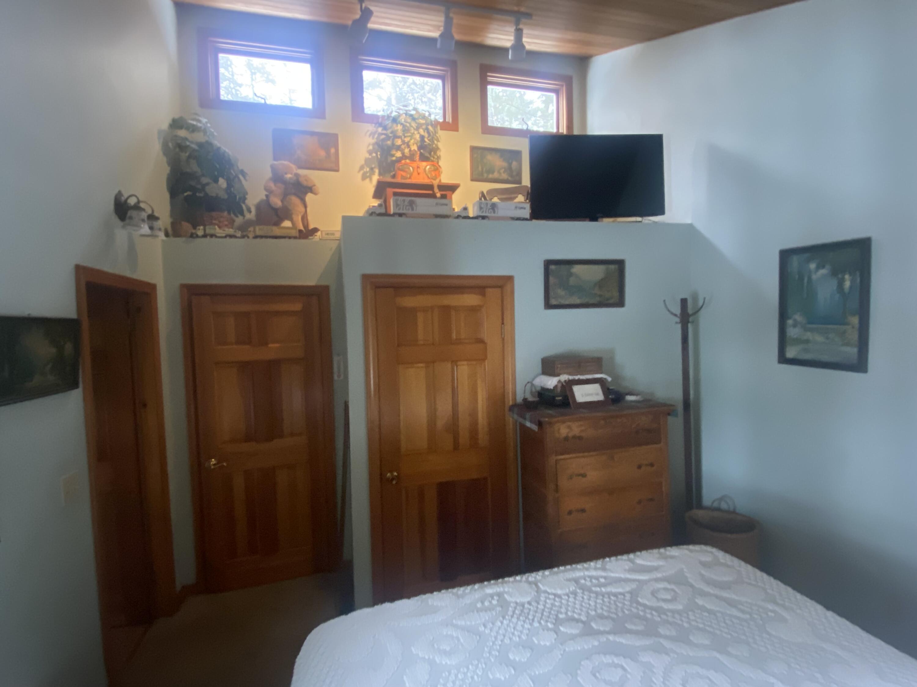 41 Haskell Avenue Raymond ME 04071