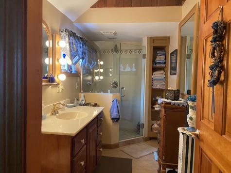 41 Haskell Avenue Raymond ME 04071