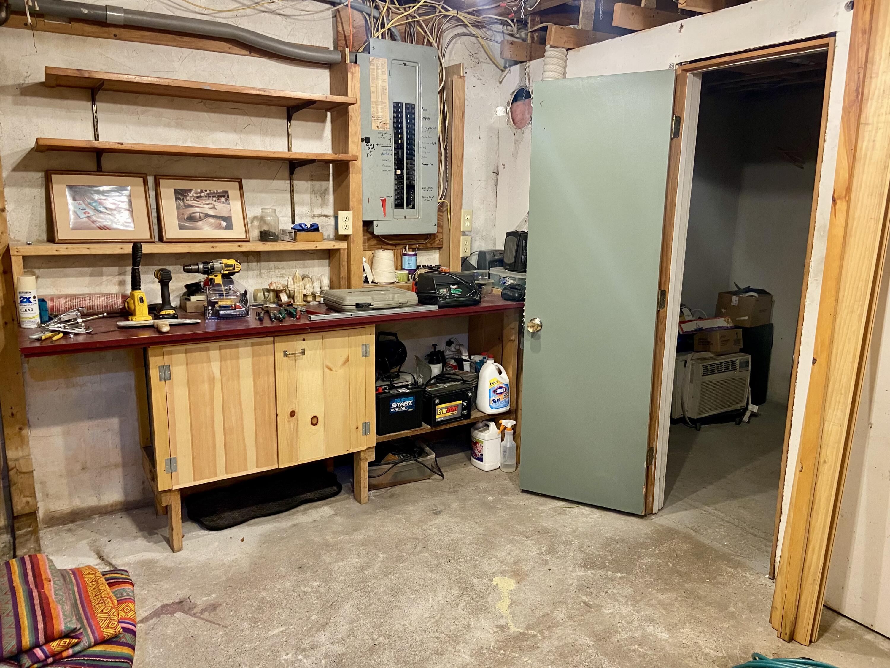 41 Haskell Avenue Raymond ME 04071